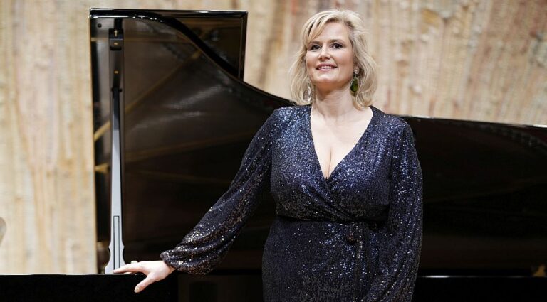 recital at Brucknerhaus Linz with camilla nylund